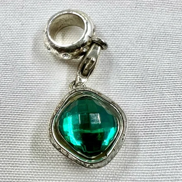 Brighton Charm - Picture 2 of 2